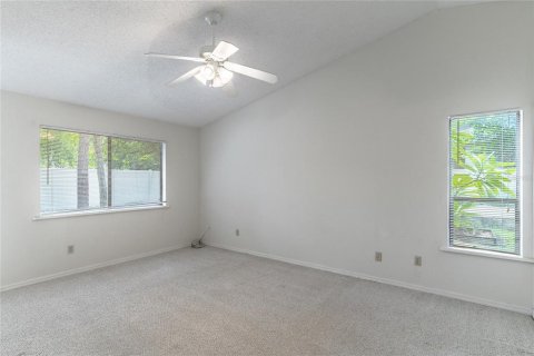 Casa en venta en Altamonte Springs, Florida, 3 dormitorios, 174.84 m2 № 1919568 - foto 13