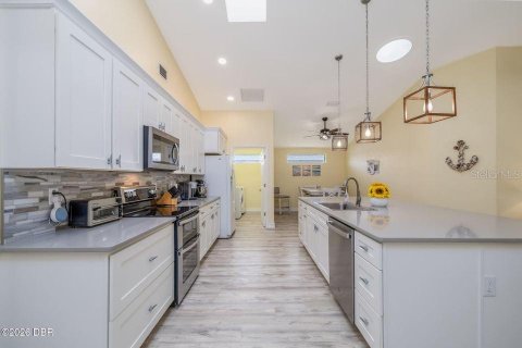 Casa en venta en Ormond Beach, Florida, 3 dormitorios, 210.33 m2 № 2433396 - foto 27