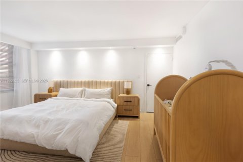 Condominio en alquiler en Miami Beach, Florida, 1 dormitorio, 86.4 m2 № 2052614 - foto 7