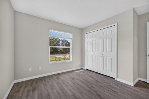 Commercial property in Port Charlotte, Florida 4 bedrooms, 191.01 sq.m. № 2405774 - photo 15