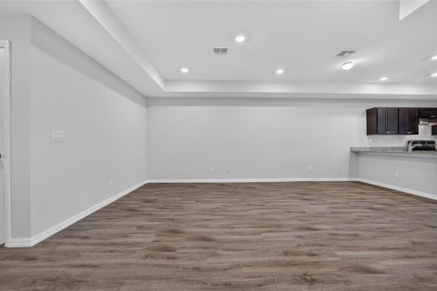 Commercial property in Port Charlotte, Florida 4 bedrooms, 191.01 sq.m. № 2405774 - photo 4