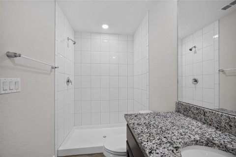 Commercial property in Port Charlotte, Florida 4 bedrooms, 191.01 sq.m. № 2405774 - photo 13