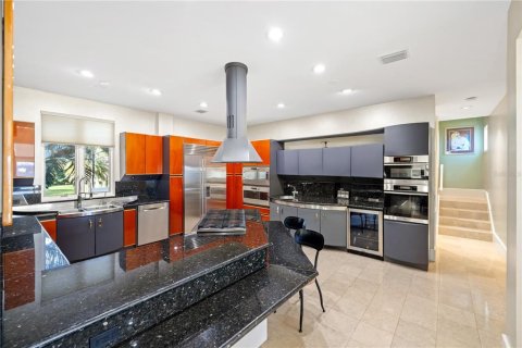 Casa en venta en Bradenton, Florida, 5 dormitorios, 730.4 m2 № 2144687 - foto 25