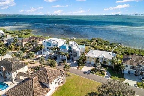 Casa en venta en Bradenton, Florida, 5 dormitorios, 730.4 m2 № 2144687 - foto 3