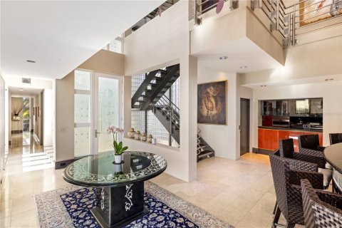 Casa en venta en Bradenton, Florida, 5 dormitorios, 730.4 m2 № 2144687 - foto 14