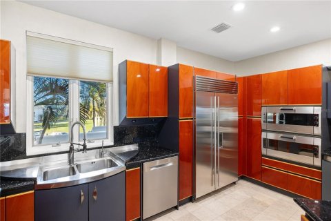 Casa en venta en Bradenton, Florida, 5 dormitorios, 730.4 m2 № 2144687 - foto 27