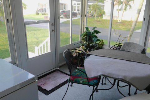 House in St. Lucie, Florida 3 bedrooms, 139.54 sq.m. № 2267999 - photo 2