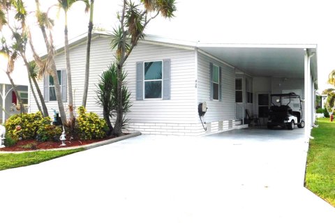 House in St. Lucie, Florida 3 bedrooms, 139.54 sq.m. № 2267999