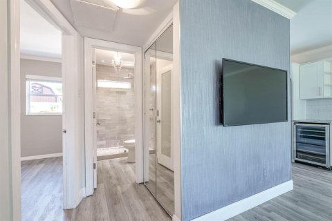 Casa en venta en Tampa, Florida, 3 dormitorios, 99.41 m2 № 1628705 - foto 28