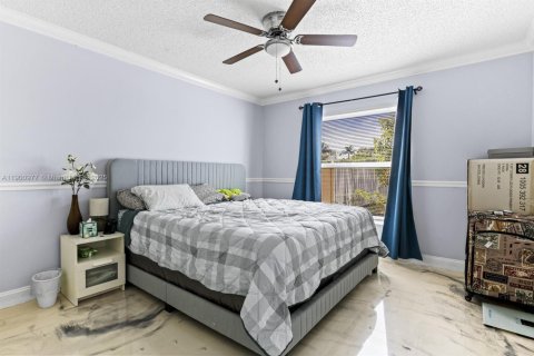 Casa en alquiler en Lake Worth, Florida, 1 dormitorio, 292.18 m2 № 1953645 - foto 2