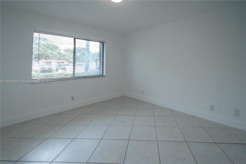 Copropriété à louer à Weston, Floride: 2 chambres, 113.34 m2 № 1941605 - photo 16
