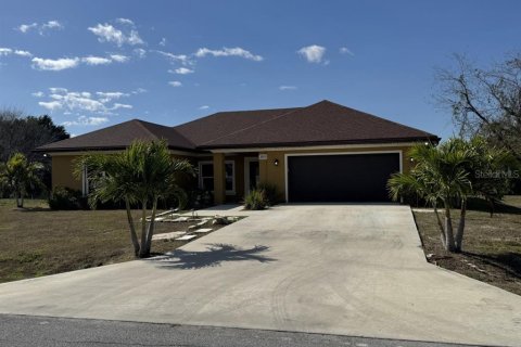 Casa en Okeechobee, Florida 4 dormitorios, 169.18 m2 № 2199745