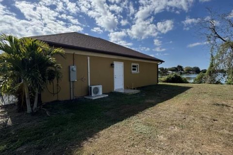 Villa ou maison à vendre à Okeechobee, Floride: 4 chambres, 169.18 m2 № 2199745 - photo 7