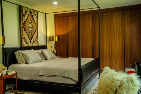 Villa ou maison à louer à Coral Gables, Floride: 4 chambres, 279.82 m2 № 1881516 - photo 11