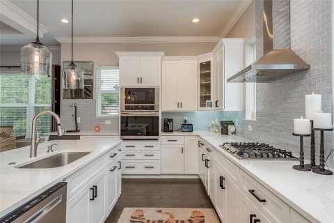 Townhouse in Tampa, Florida 4 bedrooms, 233.84 sq.m. № 1835243 - photo 19