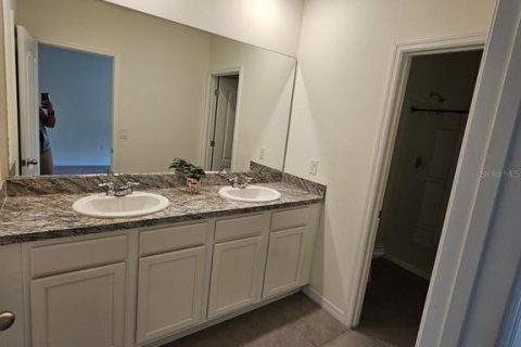 Townhouse in Davenport, Florida 3 bedrooms, 163.04 sq.m. № 1659248 - photo 21