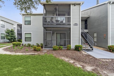 Condominio en venta en Casselberry, Florida, 1 dormitorio, 59.92 m2 № 1902062 - foto 1