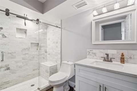 Condominio en venta en Casselberry, Florida, 1 dormitorio, 59.92 m2 № 1902062 - foto 18