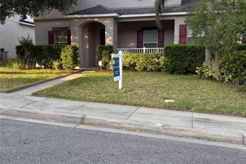 Villa ou maison à vendre à Apopka, Floride: 4 chambres, 220.09 m2 № 1732483 - photo 2