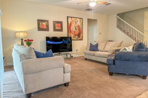 Villa ou maison à vendre à Apopka, Floride: 4 chambres, 220.09 m2 № 1732483 - photo 5