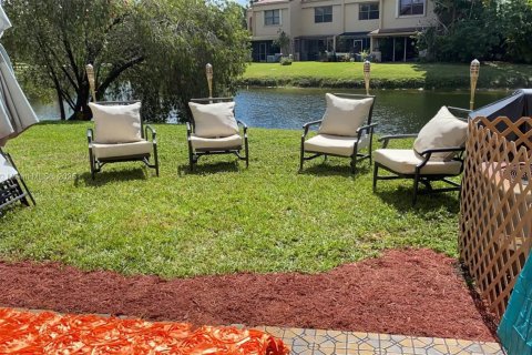 Adosado en venta en Doral, Florida, 2 dormitorios, 148.64 m2 № 1864159 - foto 10