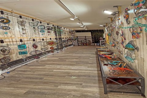 Commercial property in Key West, Florida № 2013291 - photo 13