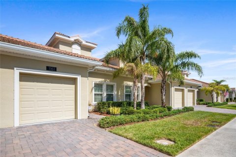 Townhouse in Davenport, Florida 2 bedrooms, 129.51 sq.m. № 1662414 - photo 3
