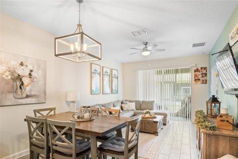Townhouse in Davenport, Florida 2 bedrooms, 129.51 sq.m. № 1662414 - photo 9