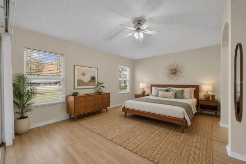 House in Leesburg, Florida 3 bedrooms, 133.59 sq.m. № 2112023 - photo 4
