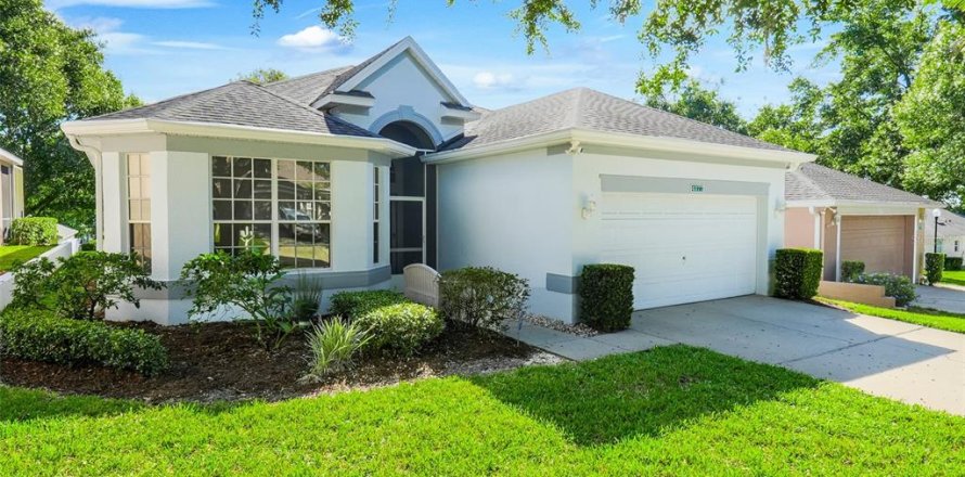Villa ou maison à Clermont, Floride 3 chambres, 200.58 m2 № 2420194