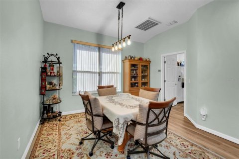 Villa ou maison à vendre à Clermont, Floride: 3 chambres, 200.58 m2 № 2420194 - photo 12