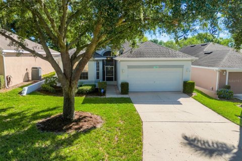 Villa ou maison à vendre à Clermont, Floride: 3 chambres, 200.58 m2 № 2420194 - photo 2