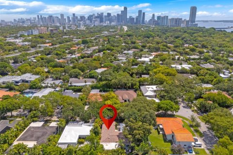 Villa ou maison à vendre à Miami, Floride: 5 chambres, 342.07 m2 № 2087877 - photo 22