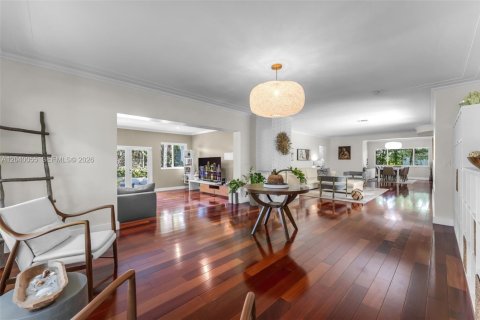 Villa ou maison à vendre à Miami, Floride: 5 chambres, 342.07 m2 № 2087877 - photo 5