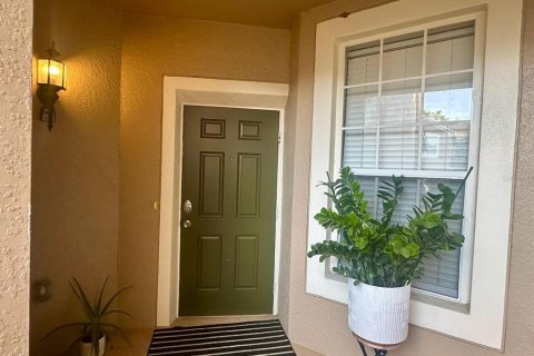 Touwnhouse à louer à Orlando, Floride: 3 chambres, 133.59 m2 № 2095711 - photo 2