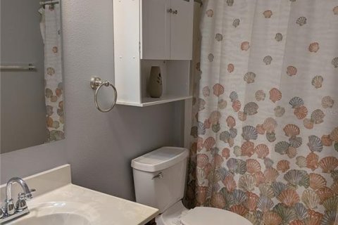 House in DeLand, Florida 3 bedrooms, 151.8 sq.m. № 1783212 - photo 15