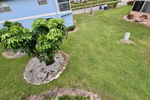 Condo in Delray Beach, Florida, 2 bedrooms № 2035200 - photo 17