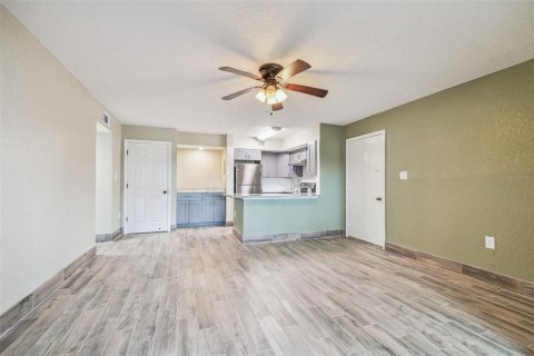 Condominio en venta en New Port Richey, Florida, 2 dormitorios, 101.08 m2 № 1855895 - foto 18