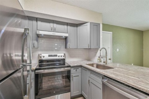Condominio en venta en New Port Richey, Florida, 2 dormitorios, 101.08 m2 № 1855895 - foto 8