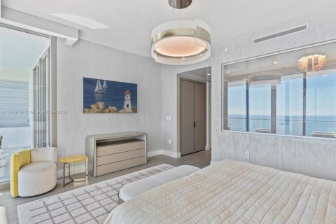 Condo in Sunny Isles Beach, Florida, 4 bedrooms  № 2082538 - photo 21