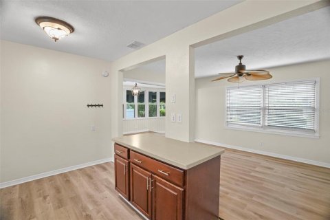 Villa ou maison à vendre à Saint Petersburg, Floride: 3 chambres, 116.96 m2 № 2207267 - photo 8