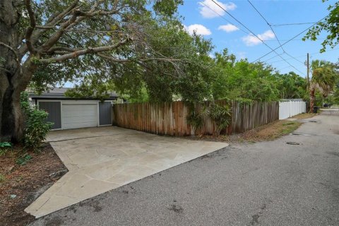Villa ou maison à vendre à Saint Petersburg, Floride: 3 chambres, 116.96 m2 № 2207267 - photo 30