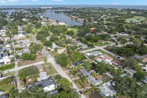 Villa ou maison à vendre à Saint Petersburg, Floride: 3 chambres, 116.96 m2 № 2207267 - photo 24