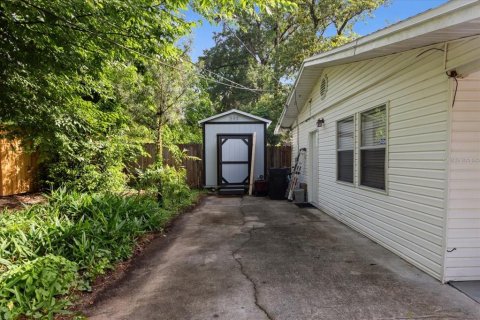 House in Gainesville, Florida 4 bedrooms, 130.43 sq.m. № 2133944 - photo 4