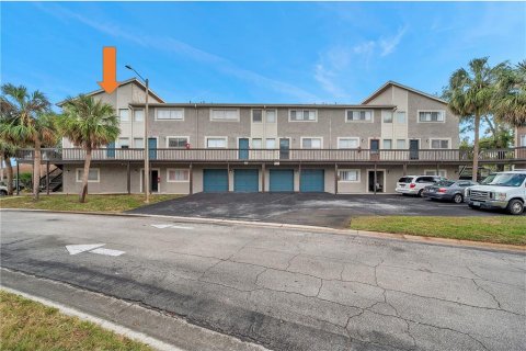 Condo in Tampa, Florida, 2 bedrooms  № 1531958 - photo 2