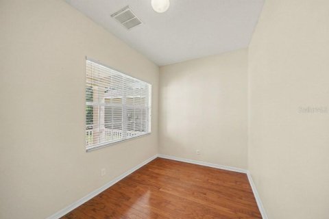 House in Tampa, Florida 5 bedrooms, 389.07 sq.m. № 2222787 - photo 20