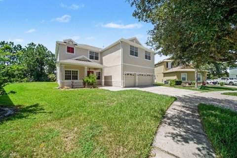 House in Tampa, Florida 5 bedrooms, 389.07 sq.m. № 2222787 - photo 3