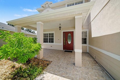 House in Tampa, Florida 5 bedrooms, 389.07 sq.m. № 2222787 - photo 6