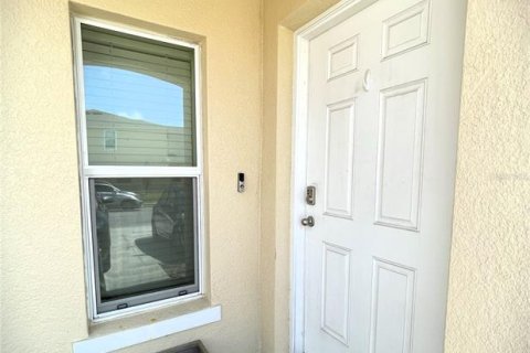 Townhouse in Kissimmee, Florida 3 bedrooms, 163.69 sq.m. № 1629074 - photo 4