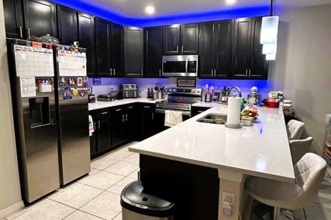 Townhouse in Kissimmee, Florida 3 bedrooms, 163.69 sq.m. № 1629074 - photo 18